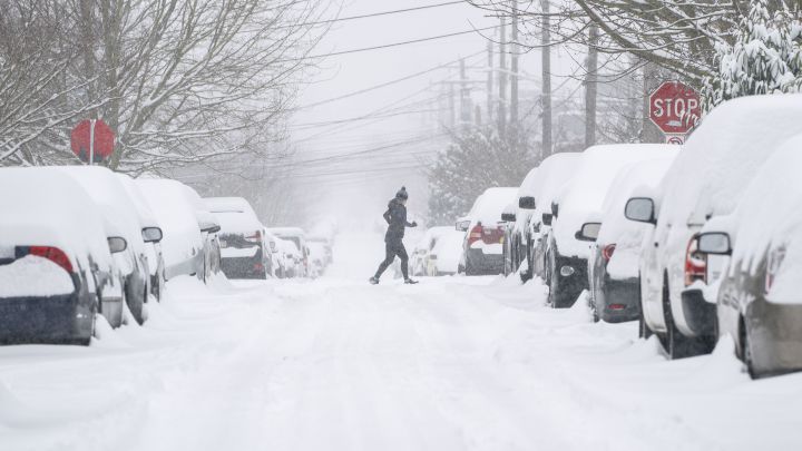 Más de 14 millones de personas están bajo alerta de clima invernal en 17 estados de Estados Unidos