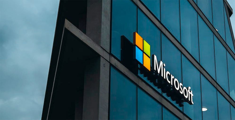 Costa Rica firma acuerdo con Microsoft para impulsar innovación tecnológica y digital